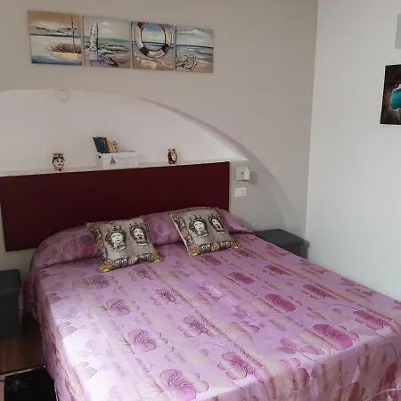 住宿加早餐酒店 Sabbia Del Sud 罗索利尼