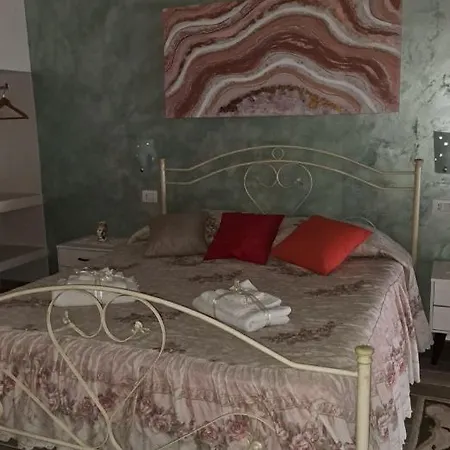 Sabbia Del Sud 罗索利尼